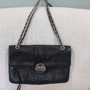 Elegant Black Textured Shoulder Bag with Chain Straps